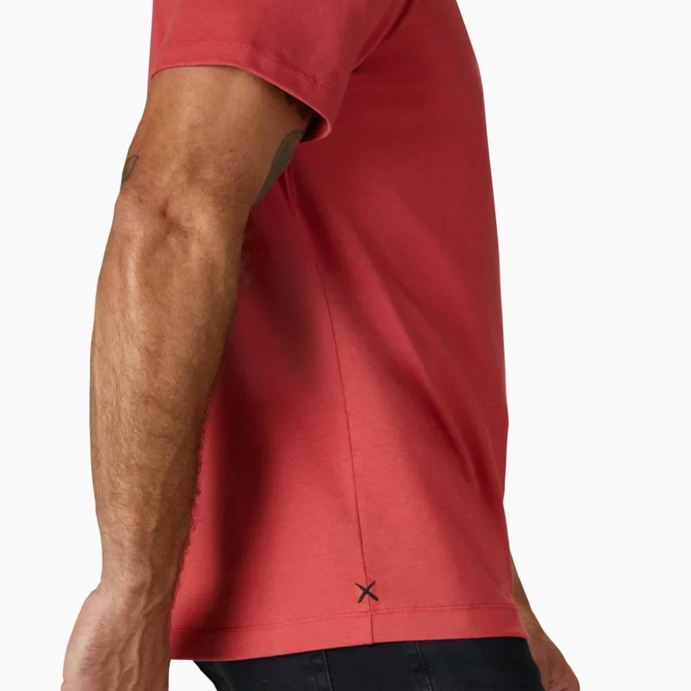 Cuts Clothing Rival tee (CUTS Print) - Poinsettia - Picture 5 of 6